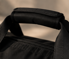 Bolsa de gimnasio Bovidae – detalle del asa acolchada