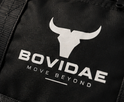 Bolsa de gimnasio Bovidae – detalle del logo